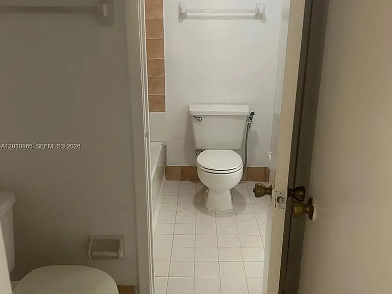 546 NW 114th Ave #202 — Photo 41