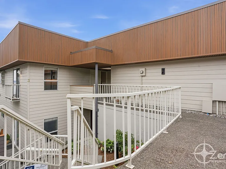 6903 SE Riverside Dr #3 — Photo 9