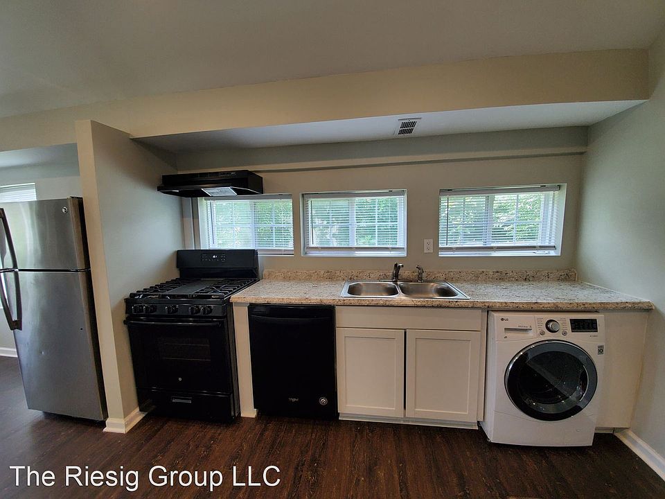 1st image of 1403 Edgelawn Ave