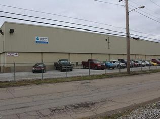 415 N 1st St, Martins Ferry, OH 43935