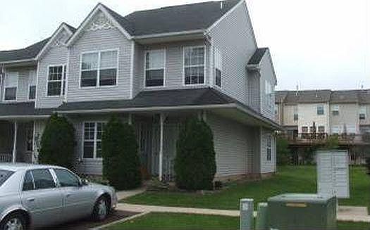 Front Elevation/two Parking Spots