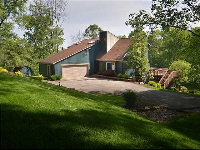1st image of 4010 Mayflower Ct
