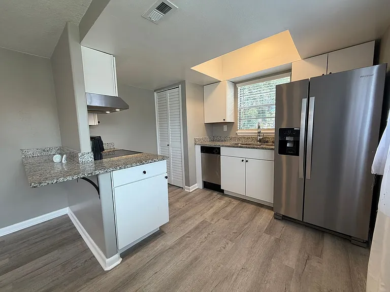 101 W Lemon St #3 — Photo 6