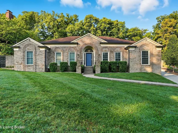 2408 Phoenix Hill Dr, Indian Hills, KY 40207