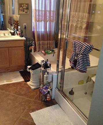 4th image of 28520 Grandview Dr