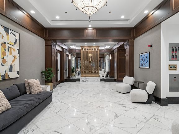 2nd image of 850 N Lake Shore Dr APT 210