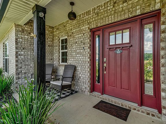 3rd image of 6076 Cherry Hill Cir