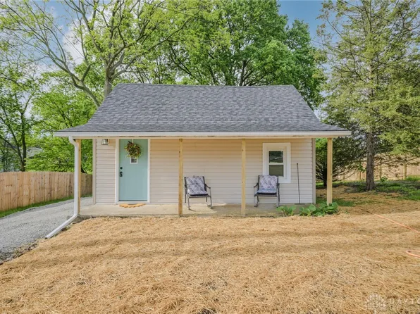4 E 2nd St, Christiansburg, OH 45389