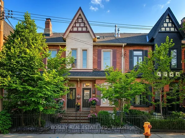 25 Salisbury Ave, Toronto, ON M4X 1C3