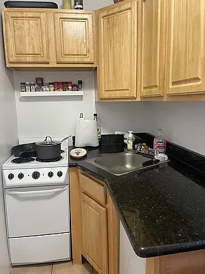 Rented by Rita S Citrin, LREB | media 15