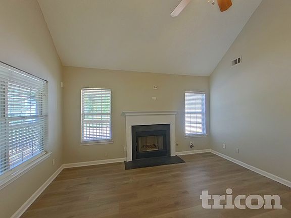 4th image of 169 Floresta Dr