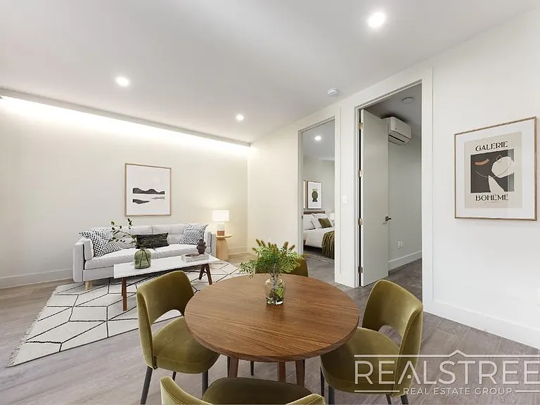 1647 8th Ave #2B — Photo 3