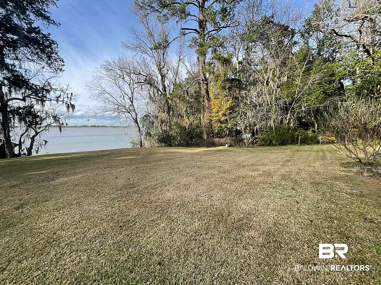 6621 Purvis Rd — Photo 9