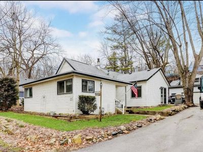 W298N2816 Shady LANE, Pewaukee, WI, 53072