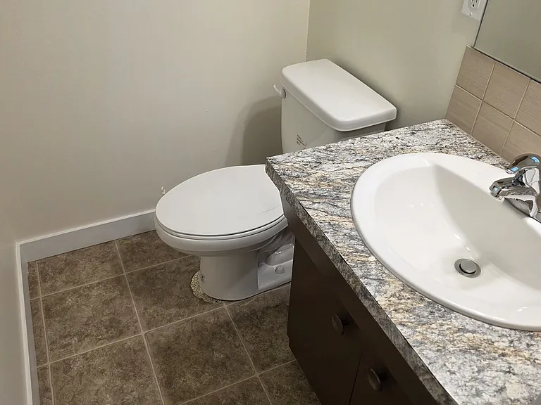 4931 Vienna Dr NW — Photo 12