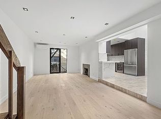 141 E 17th St #1/2, New York, NY 10003