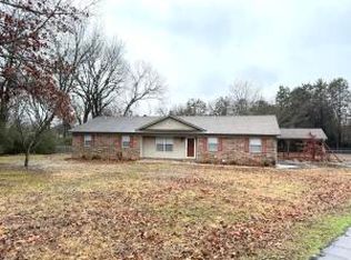 49 Davis Trace Rd, Russellville, AR 72802
