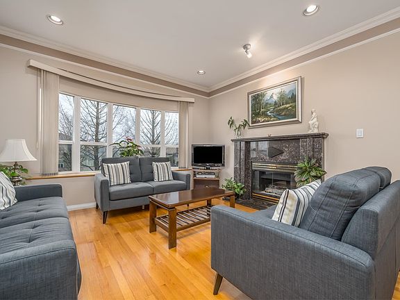 2nd image of 1233 Rupert St