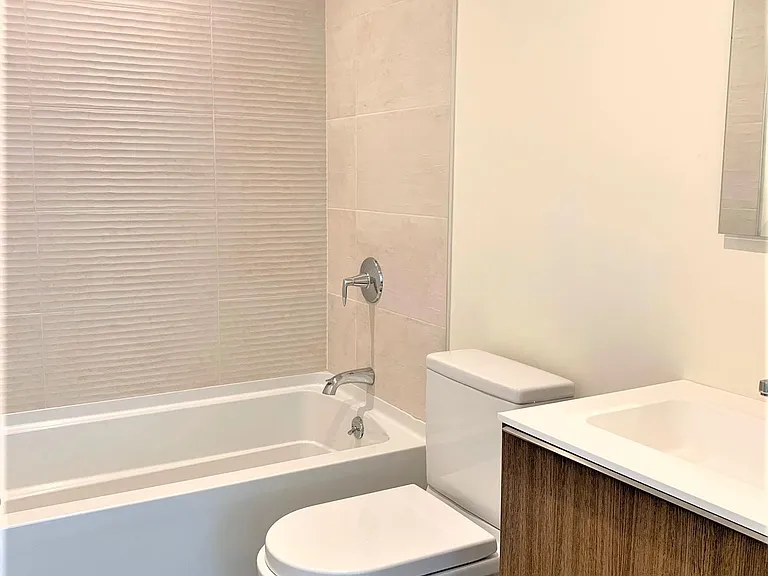 40 Fisher Ave #202 — Photo 7