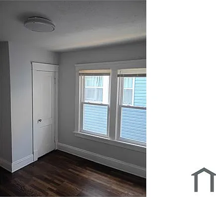 1328 E 86th St #2 — Photo 11