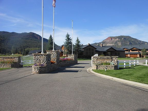 Cottonwoods Gate Entry