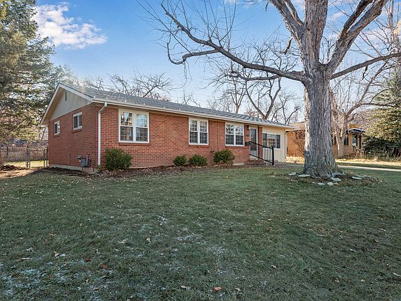 2nd image of 2050 Floral Dr
