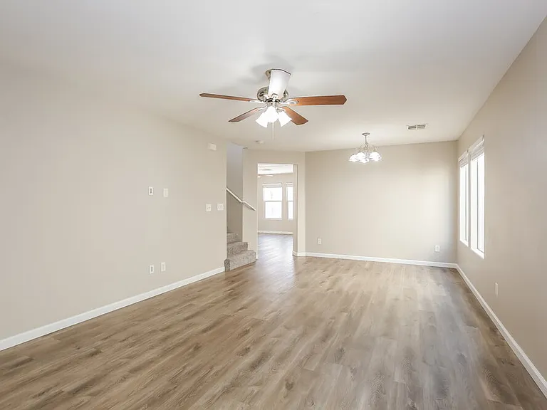 9790 Splendor Sky Ave — Photo 5
