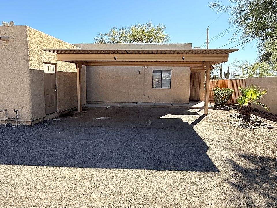 1st image of 2449 N Fair Oaks Ave Unit 6