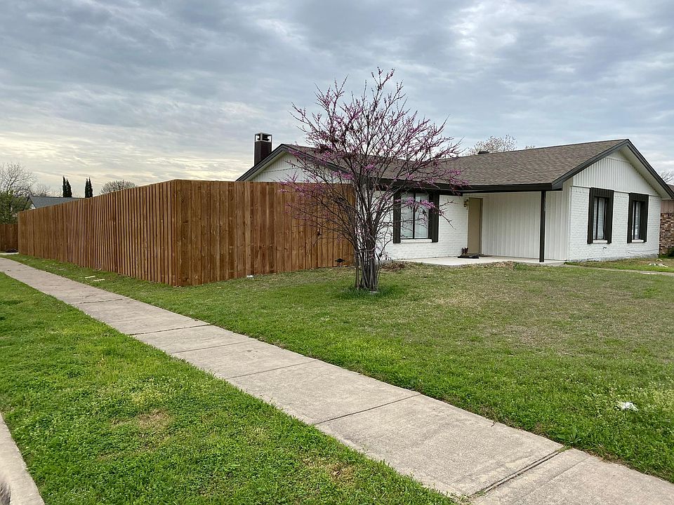 1st image of 2238 Crockett Dr