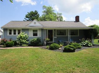 28 N Elm St, Jefferson, OH 44047