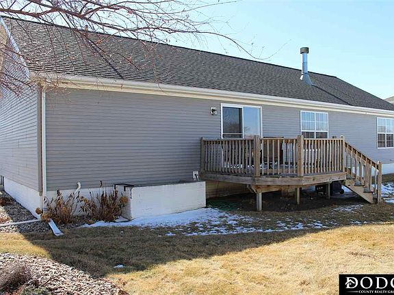 5th image of 1740 Churchill Dr