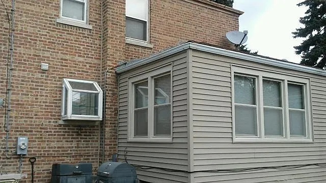 1453 E 83rd St photo 1