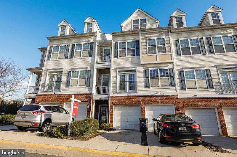 1st image of 1852 Cedar Cove Way #101