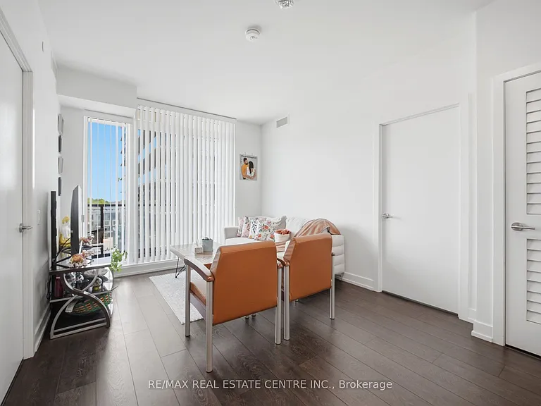 225 Veterans Dr #607 — Photo 10