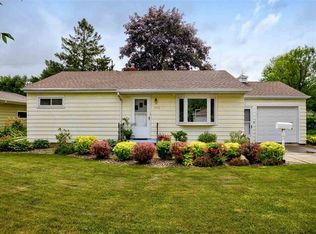 1512 N Gillett St, Appleton, WI 54914