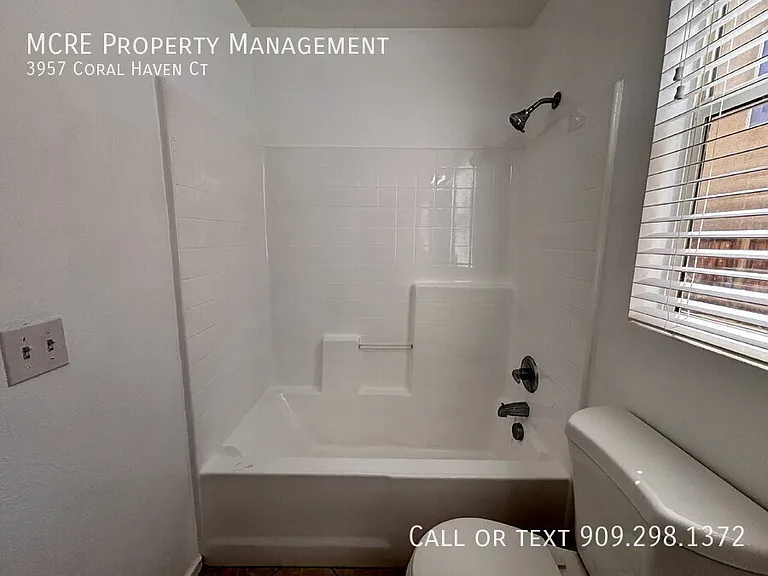3957 Coral Haven Ct — Photo 15