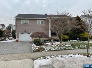 82 Herrick St, East Rutherford, NJ 07073