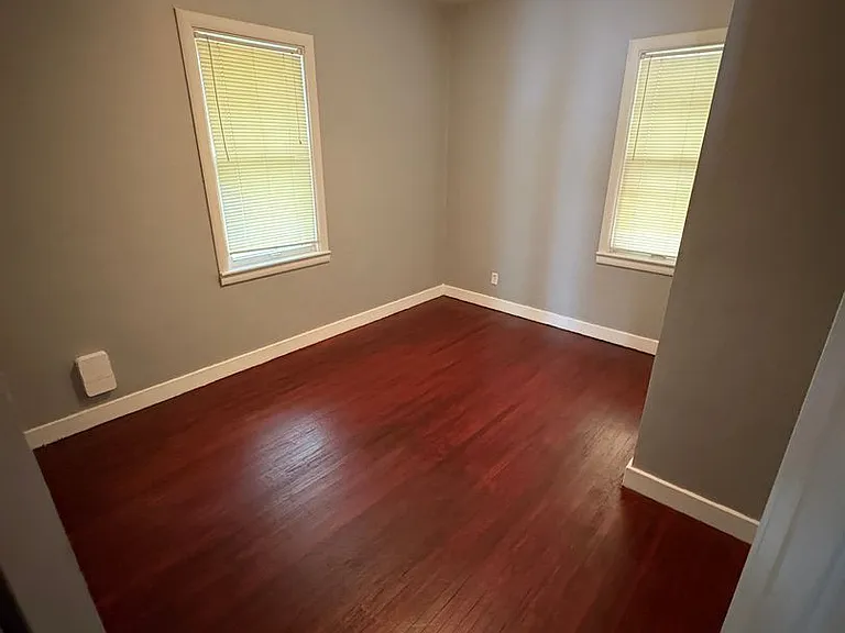 440 Cutler St — Photo 7