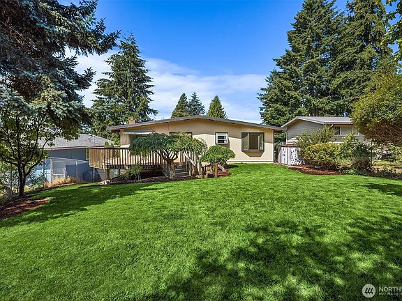 3rd image of 16252 13th Avenue SW
