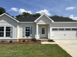 62 Grove Hill Ln, Newton, AL 36352