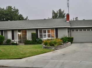 1550 S Parkwood St, Visalia, CA 93277