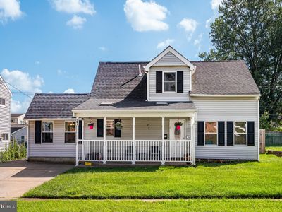 27 Arbor Ln, Levittown, PA, 19055