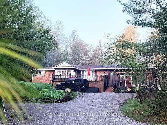 3rd image of 26 Reid Rd