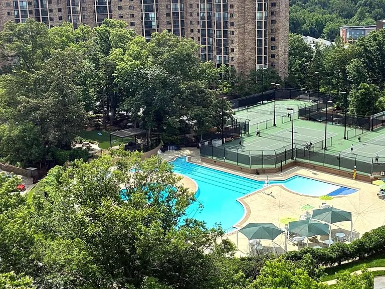5901 Mount Eagle Dr #301 — Photo 33