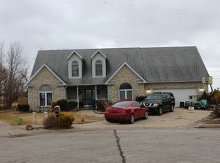 2737 Falcon Ct, Seymour, IN 47274