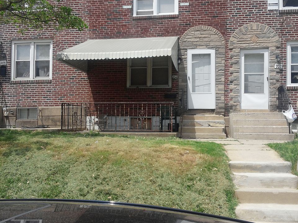 2nd image of 204 W 22nd St