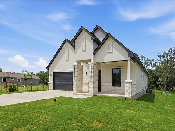 2nd image of 145 Kawainui Ln