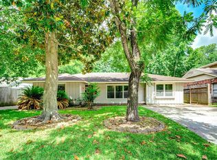 516 Windswept Dr, Humble, TX 77338