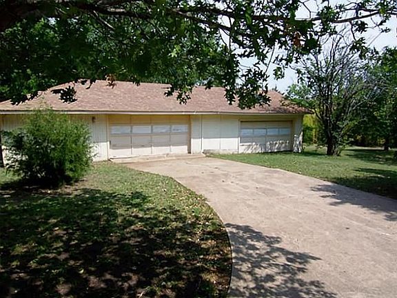 3rd image of 2464 County Road 855