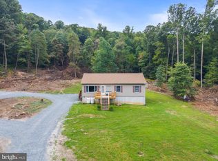 1395 Green Ridge Rd, Orrtanna, PA 17353